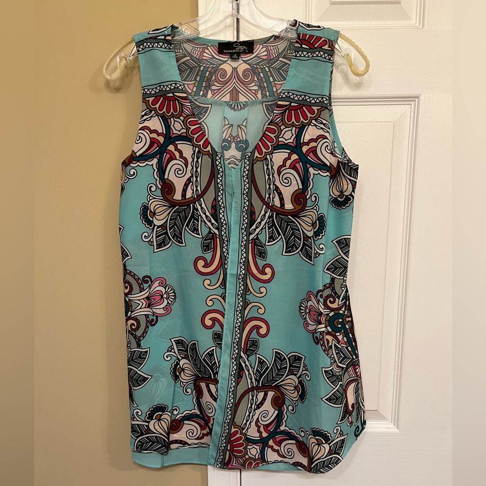 Suzanne Betro Sleeveless Flowing Patterned Top - Teal, NWOT, size S, 18.5” PTP
